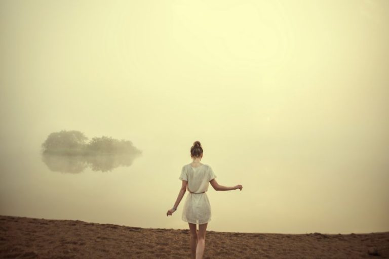 5 Wrong Things Women Do With Men That End A Relationship Before It Even Starts 5 Wrong Things Women Do With Men That End A Relationship Before It Even Starts