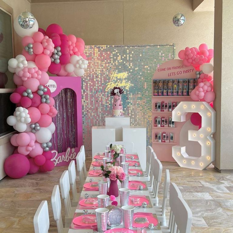 Barbie Birthday Party Ideas | Photo 3 of 12 Barbie Birthday Party Ideas | Photo 3 of 12