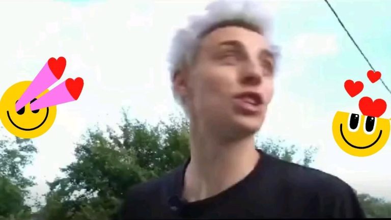 СЕРГЕЙ ТЫ ПОЧЕМУ МОЙ ТАПОК В КОСМОС ОТПРАВИЛ?😡👊🪱 СЕРГЕЙ ТЫ ПОЧЕМУ МОЙ ТАПОК В КОСМОС ОТПРАВИЛ?😡👊🪱