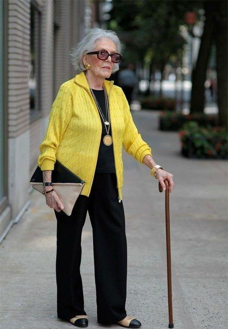 Embrace 2024 with Stylish Wardrobe Ideas for Women Over 30, 40, 50 & 60 Embrace 2024 with Stylish Wardrobe Ideas for Women Over 30, 40, 50 & 60
