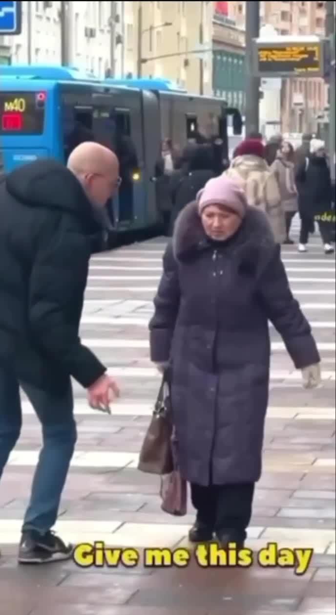 У бабули день явно не задался У бабули день явно не задался